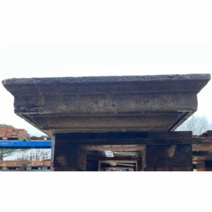 Capitelli in pietra arenaria